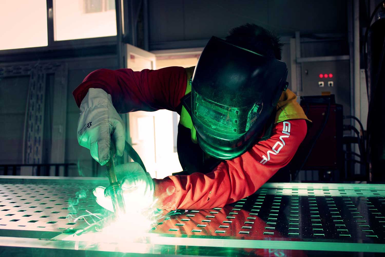 picture of a welder